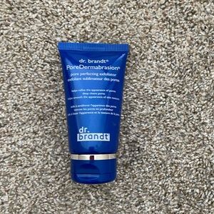 Dr Brandt pore dermabrasion